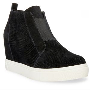 NEW Steve Madden Black Wedge Sneakers